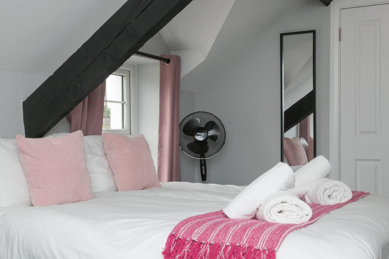 Pass The Keys Modern En-Suite Room In Country Pubrestaurant 2 Llanddona Zewnętrze zdjęcie